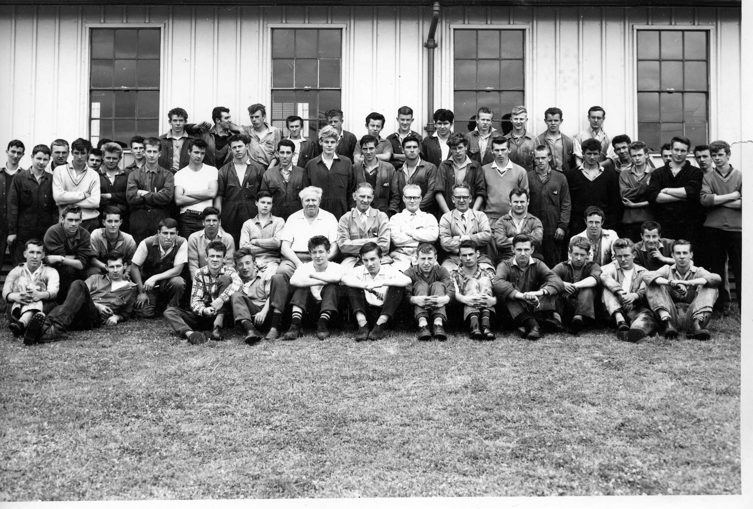 secv-first-year-apprentices-dec-1962-www-virtualyallourn